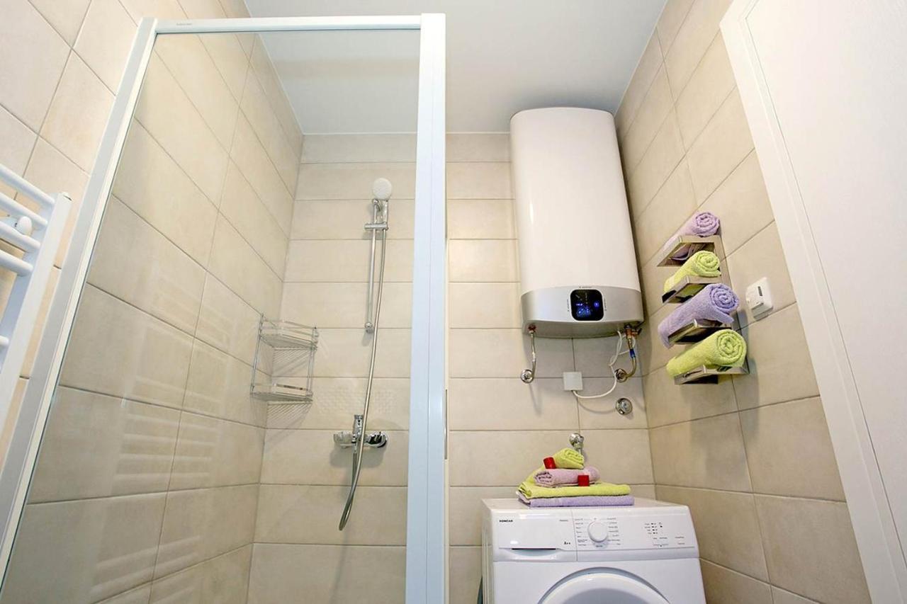 Apartment Sweet Daisy With Parking Zadar Exterior photo
