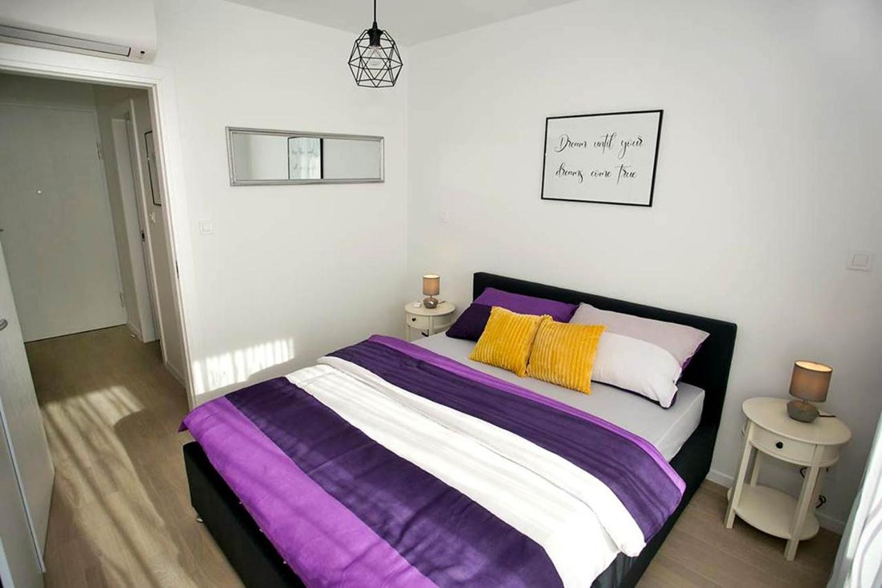 Apartment Sweet Daisy With Parking Zadar Exterior photo