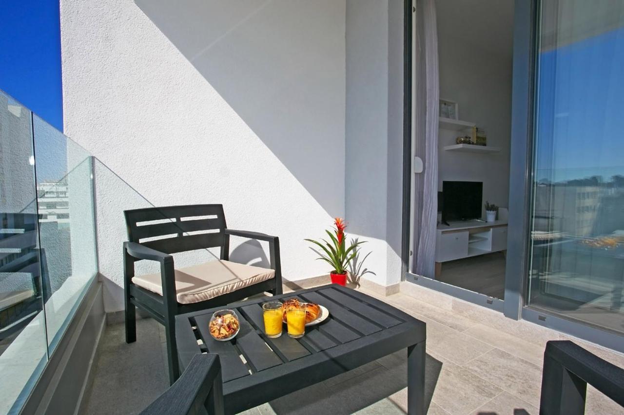 Apartment Sweet Daisy With Parking Zadar Exterior photo